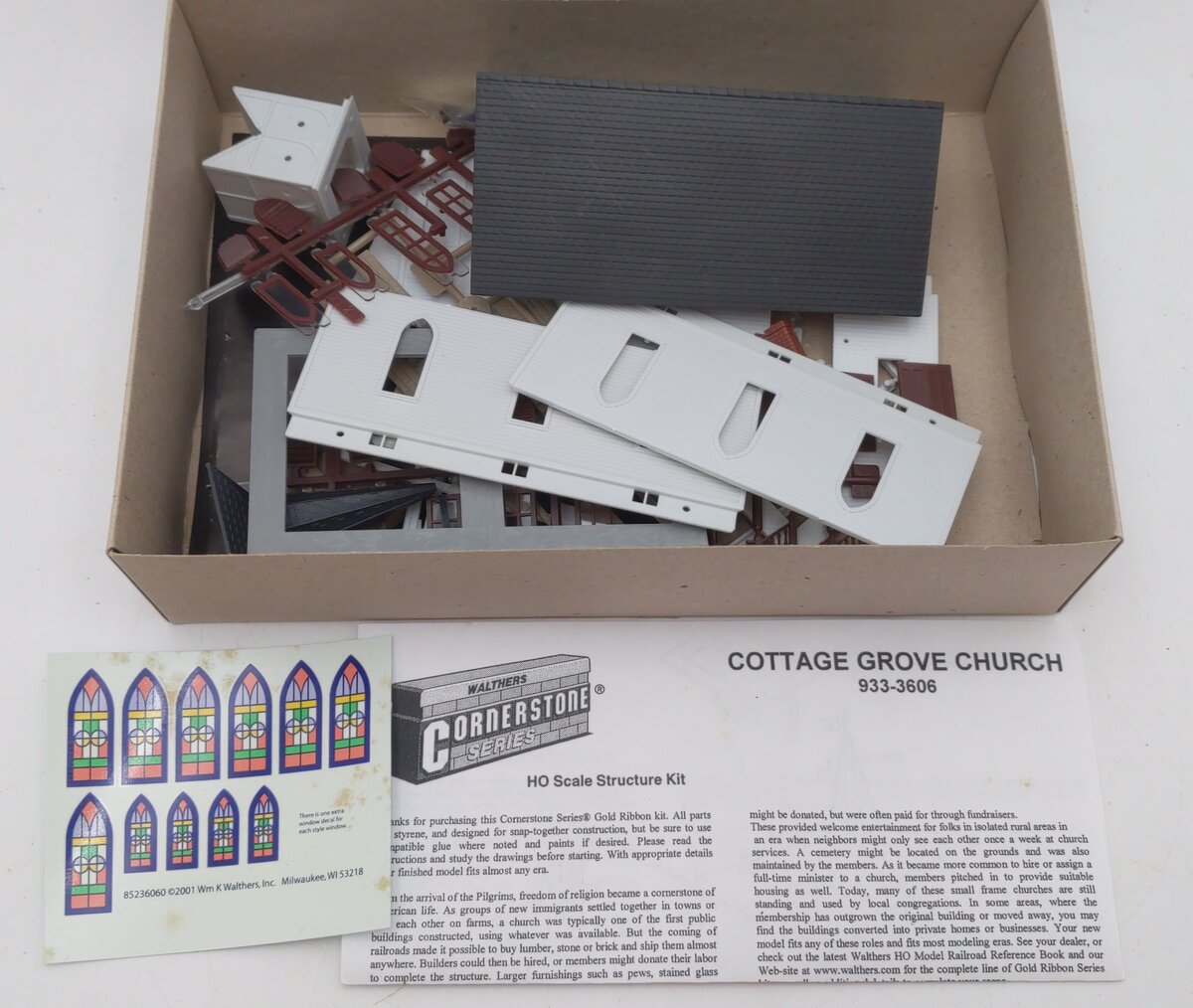 Walthers 933-3606 HO Scale Cottage Grove Church Gold Ribbon Series Building Kit LN/Box