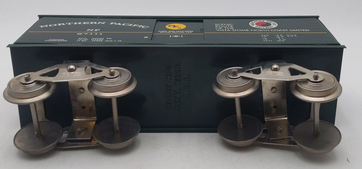 McCoy 97111 Standard Gauge Northern Pacific Boxcar EX/Box