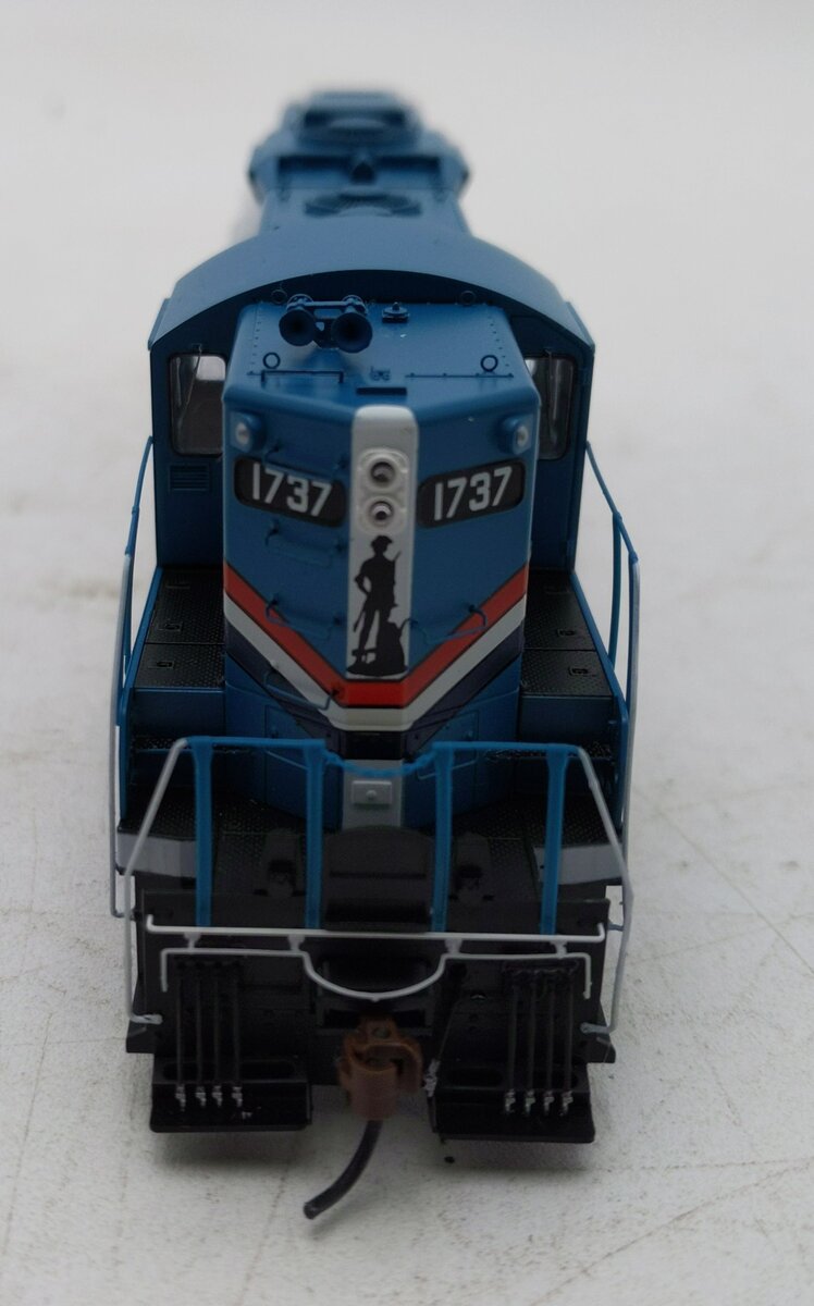 Athearn G62766 HO GP9 w/DCC & Sound, B&M/1970s Scheme #1737