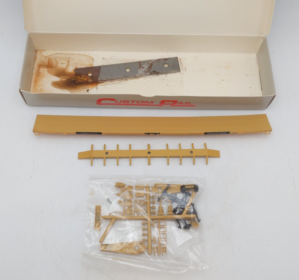Custom Rail 4129 HO Scale TTWX Yellow #4 89'4