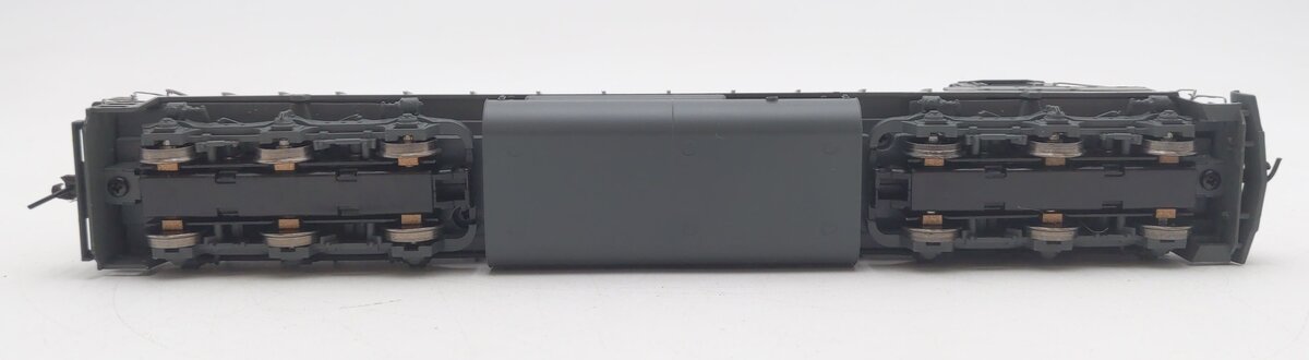 HO Scale Southern Pacific Diesel Locomotive EX
