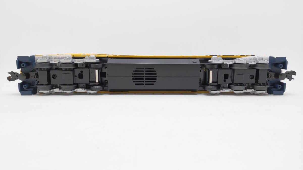 MTH 30-2309-3 Santa Fe Dash-8 Non-Powered Diesel Engine #525   EX/Box