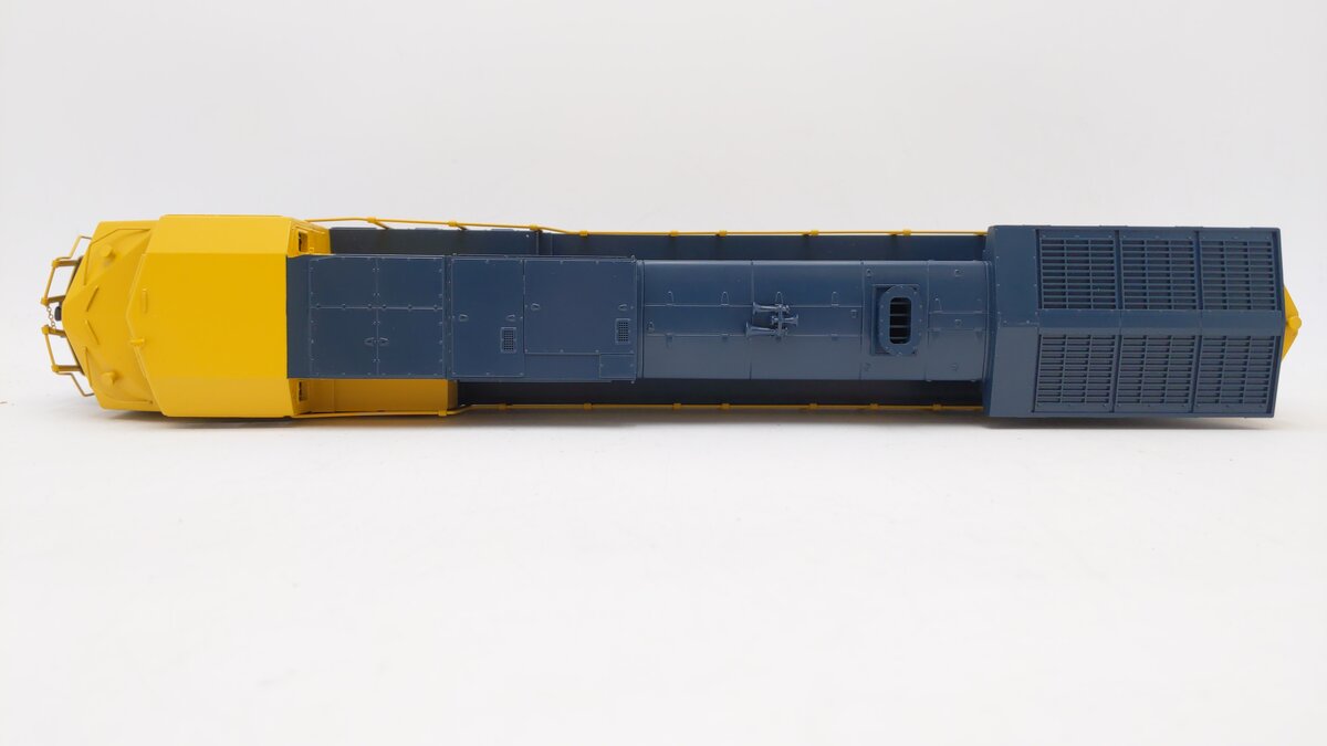 MTH 30-2309-3 Santa Fe Dash-8 Non-Powered Diesel Engine #525   EX/Box