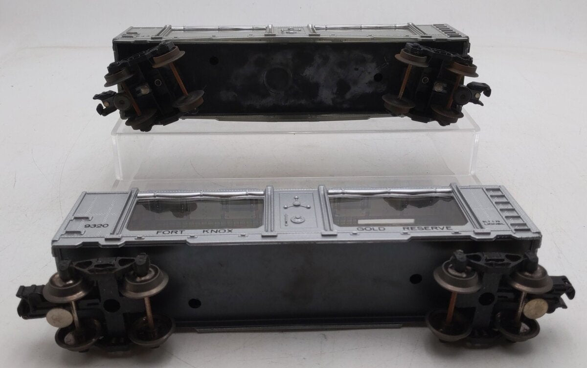 Lionel O Gauge Fort Knox Gold Reserve Cars: #6445 & #9320 [2] VG