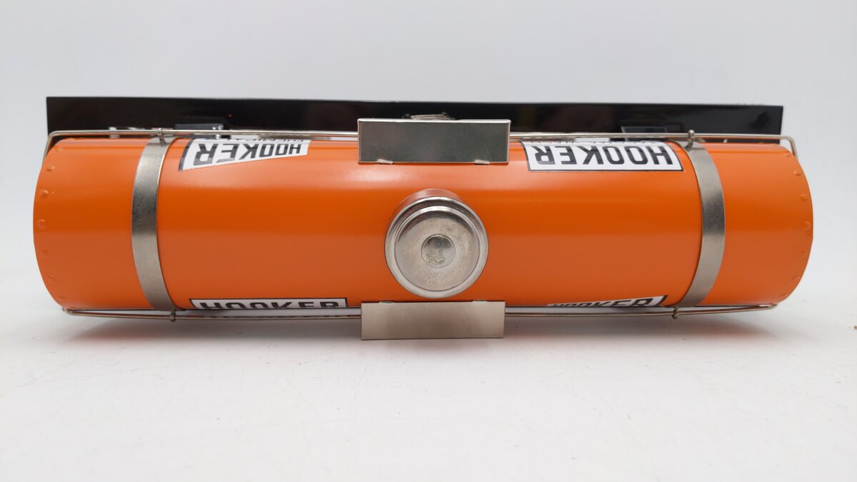 McCoy 264 Standard Gauge "Hooker" Single Dome Tank Car #98390 EX/Box