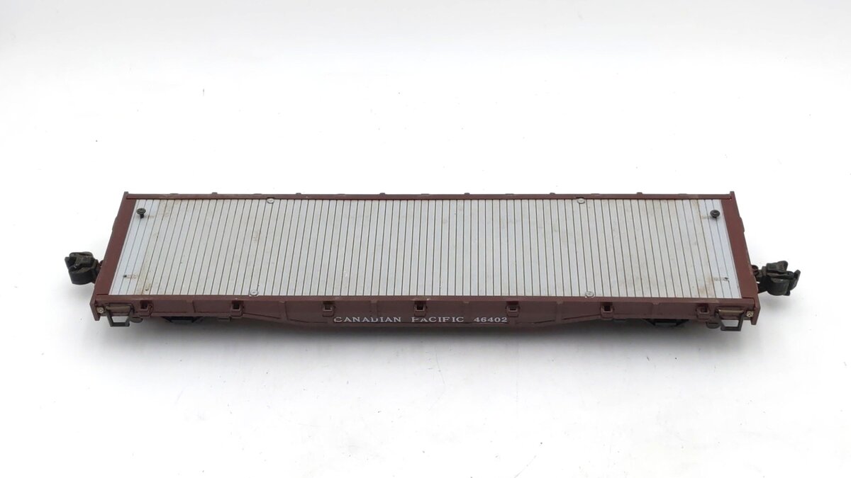 Aristo-Craft 46402 G Scale Canadian Pacific Bulkhead Flatcar VG