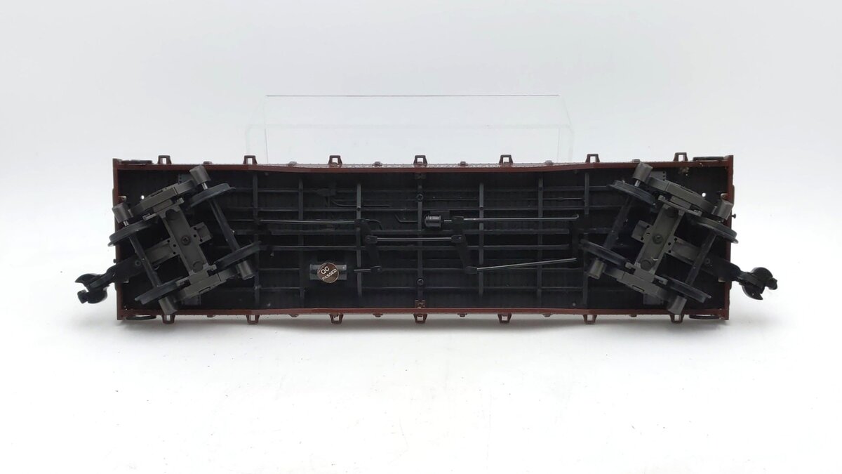 Aristo-Craft 46402 G Scale Canadian Pacific Bulkhead Flatcar VG
