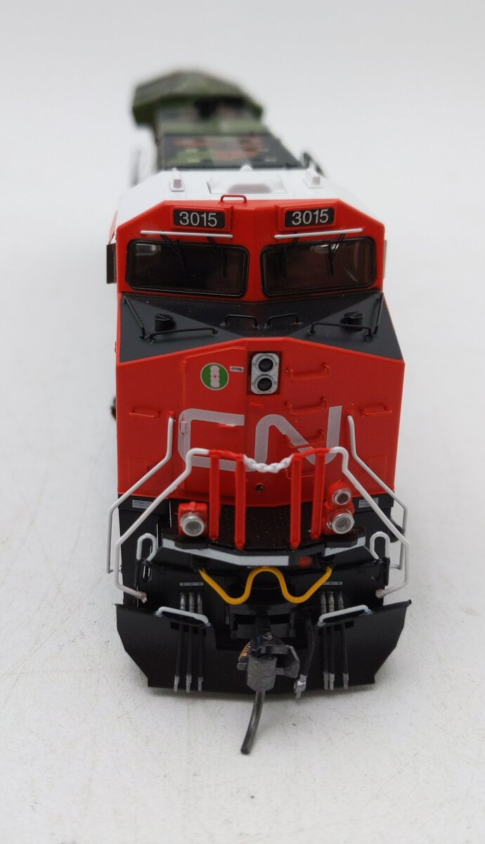 InterMountain 497109S HO CN Veterans ET44 Tier 4 Diesel Loco w/DCC & Sound