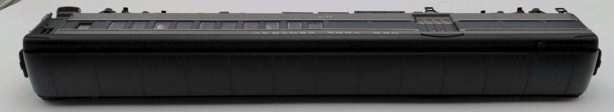 Golden Gate Depot O New York Central Combine Car #4210 2-Rail LN/Box