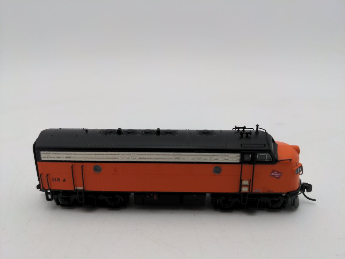Broadway Limited 7772 N MILW EMD F7A Diesel Locomotive w/Sound/DC/DCC #113A EX/Box