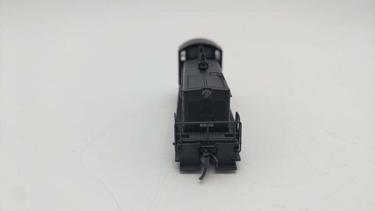 Broadway Limited 7497 N Scale NYC EMD NW2 Diesel Locomotive Sound/DC/DCC #8809