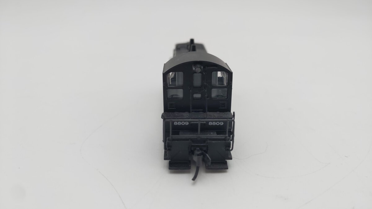 Broadway Limited 7497 N Scale NYC EMD NW2 Diesel Locomotive Sound/DC/DCC #8809