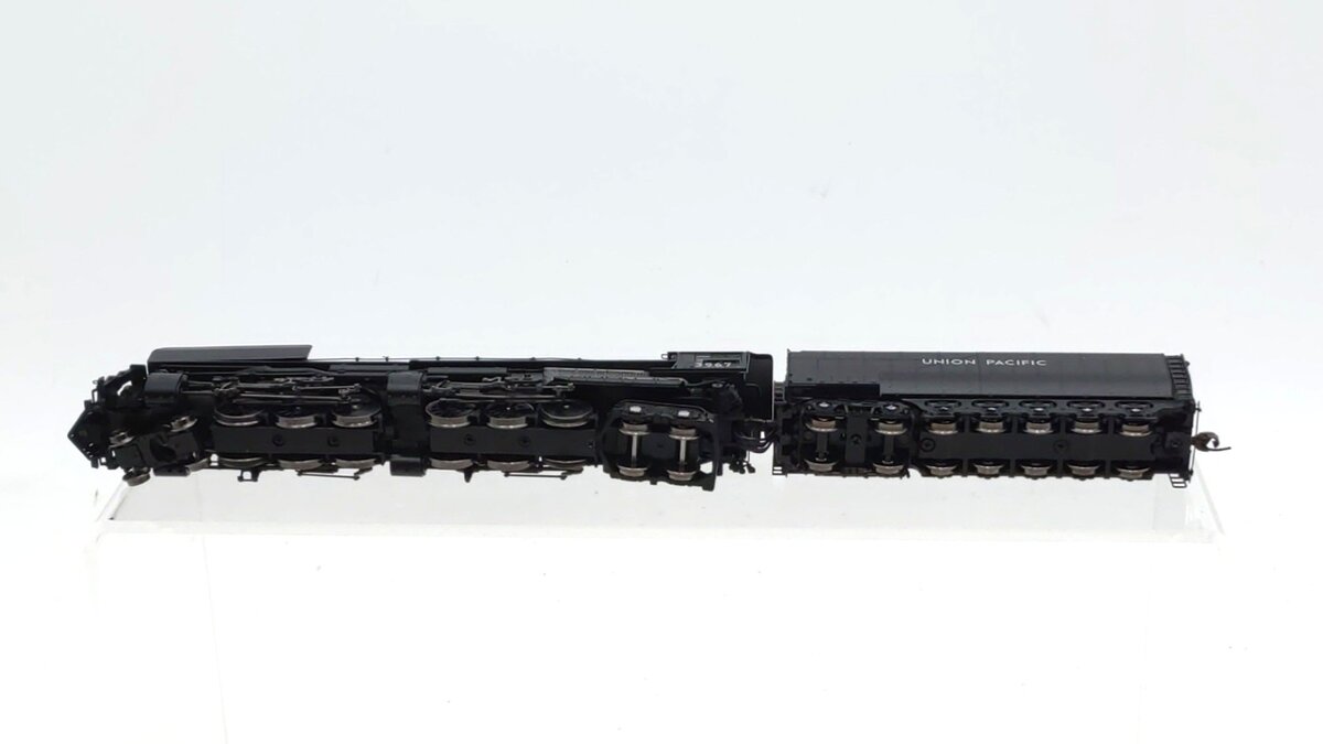 Athearn 25743 N Scale Union Pacific Steam Locomotive 4-6-6-4 w/DCC & Sound #3967 LN/Box