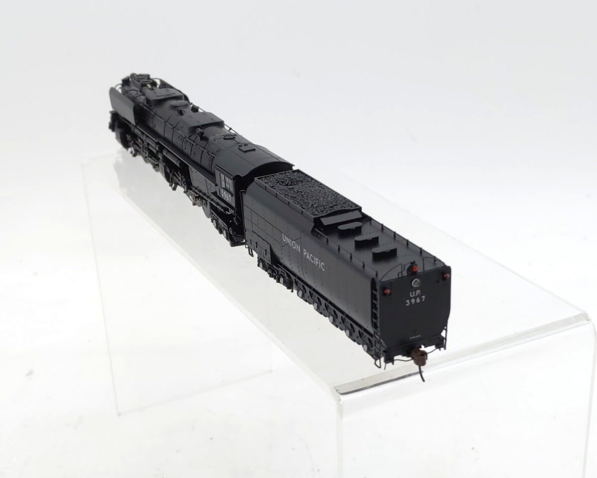 Athearn 25743 N Scale Union Pacific Steam Locomotive 4-6-6-4 w/DCC & Sound #3967 LN/Box