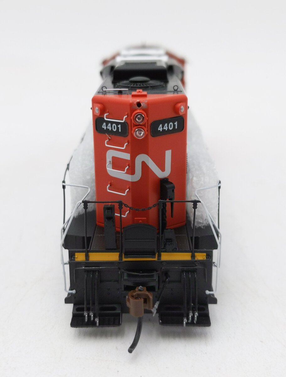 Athearn G62787 HO Scale CN GP9 Diesel Locomotive #4401 w/DCC & Sound LN/Box