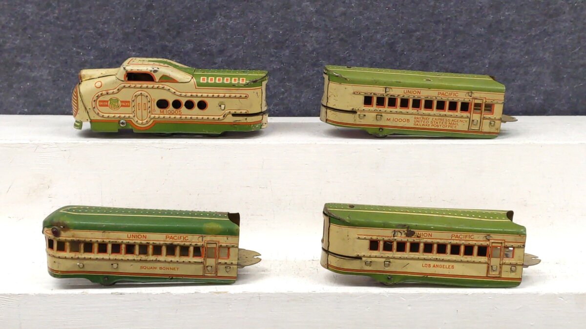 Marx M-10005 Vintage O Union Pacific Streamliner w/ 3 Passenger Cars VG