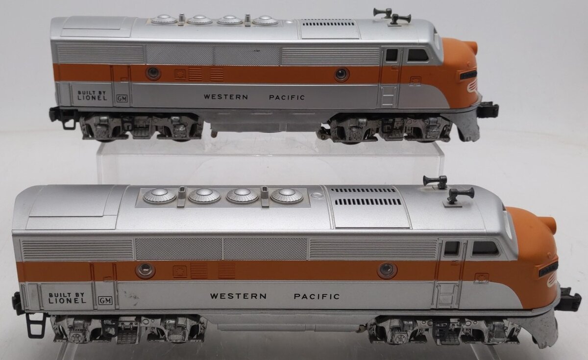 Lionel 2345 Vintage O Western Pacific F3 AA Diesel Locomotive Set w/Repro Shells VG