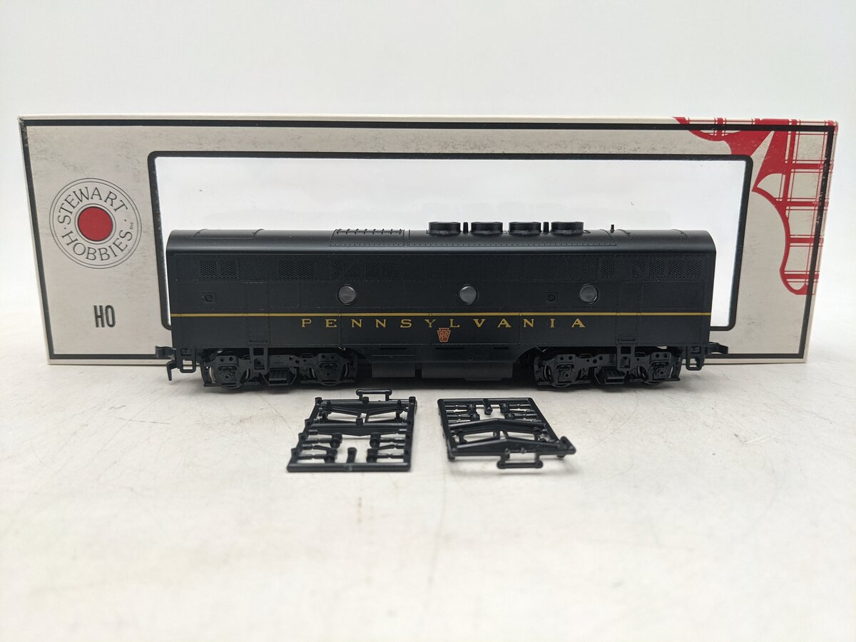 Stewart 8115 HO Pennsylvania F3B Unpowered Diesel Locomotive EX/Box