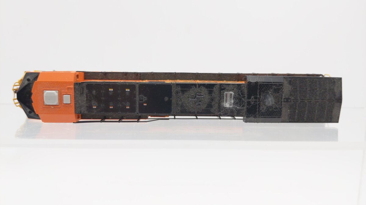 Kato 176-8931-DCC N Burlington Northern Santa Fe GE ES44AC Diesel Loco #5931 LN/Box