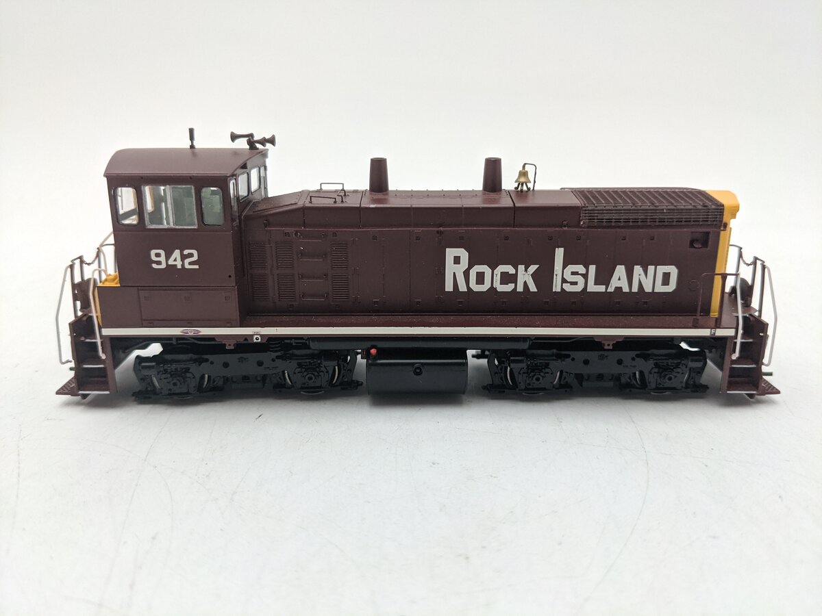 Athearn 95849 HO Rock Island SW1500 Diesel Locomotive #942