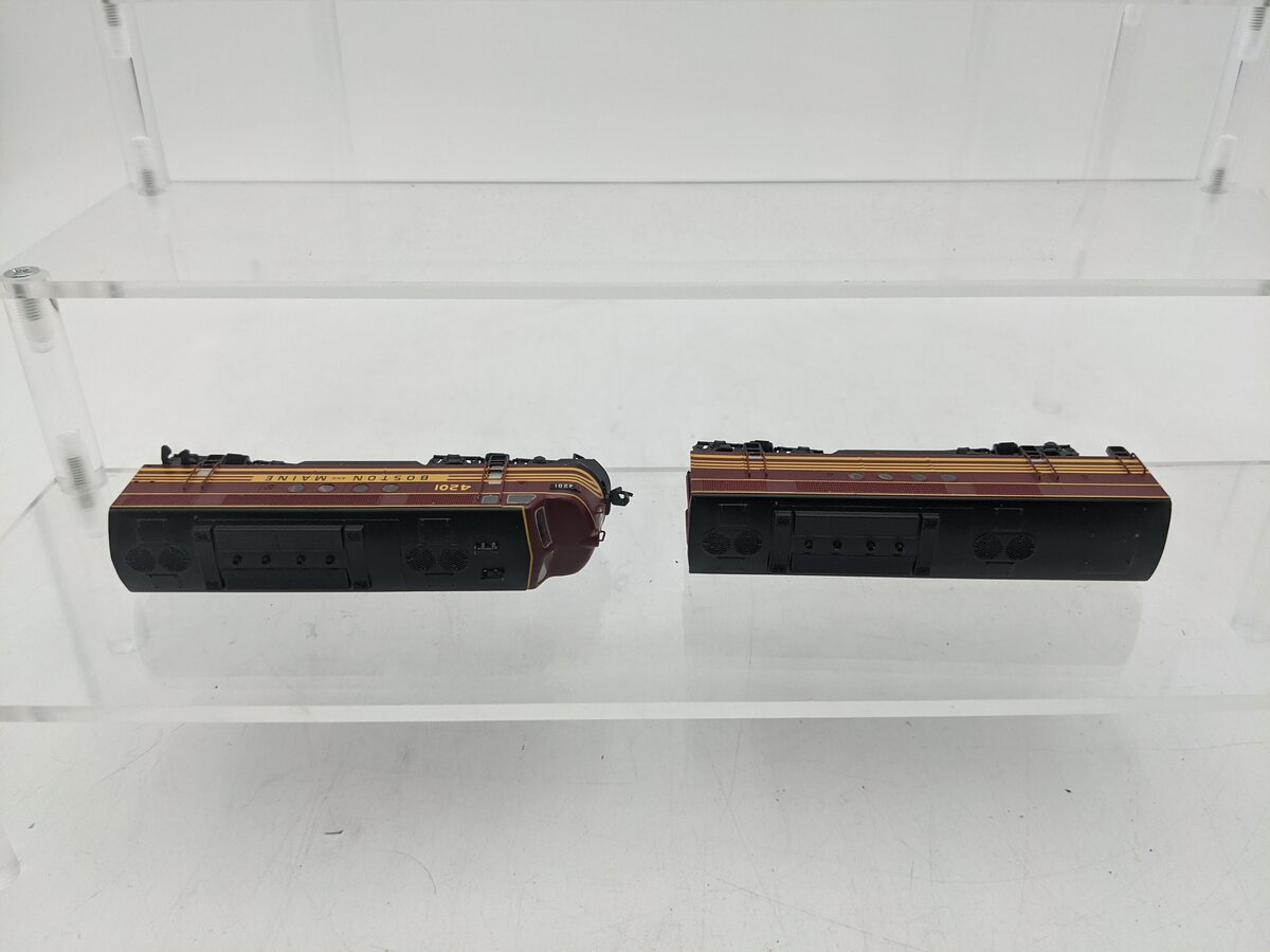 InterMountain 69011-01 N Scale Boston & Maine 