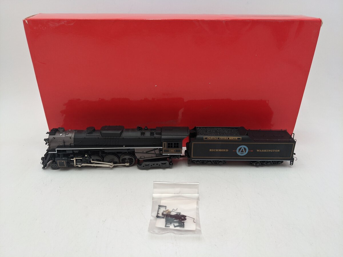 Rivarossi 5435 HO Richmond, Fredericksburg & Potomac 2-8-4 Berkshire Steam Loco EX/Box