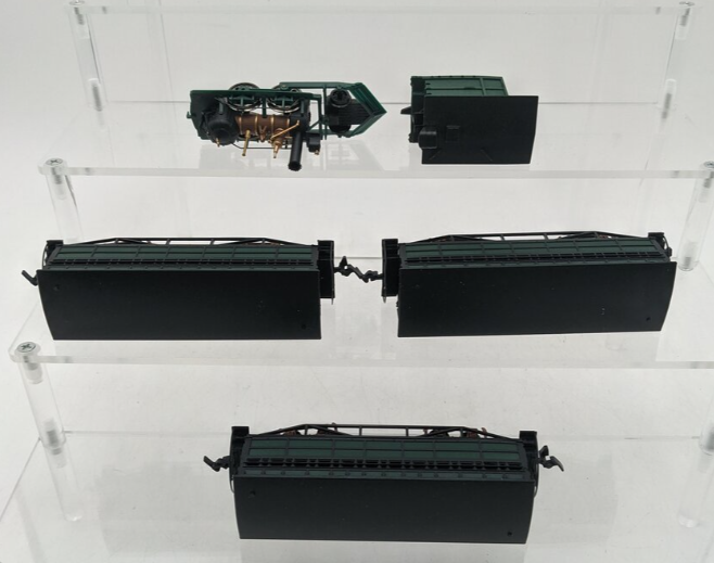 Bachmann 00640 HO Scale John Bull Historic Steam Passenger Train Set EX