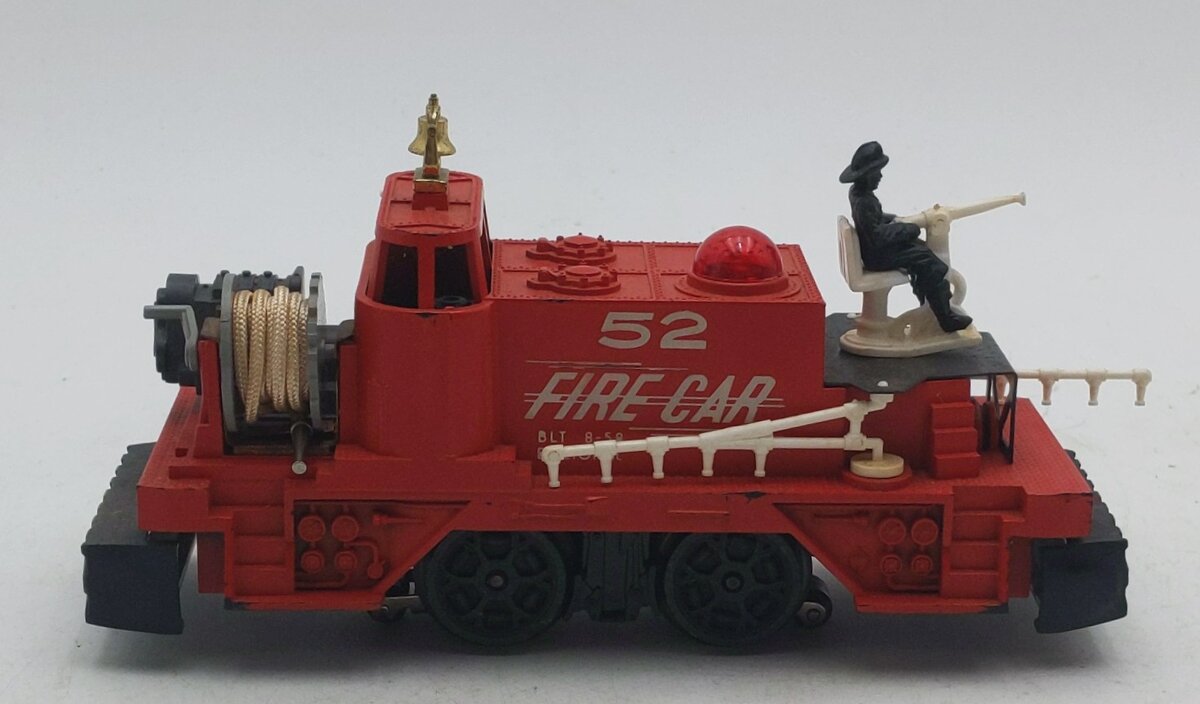 Lionel 52 Vintage O Motorized Fire Car VG