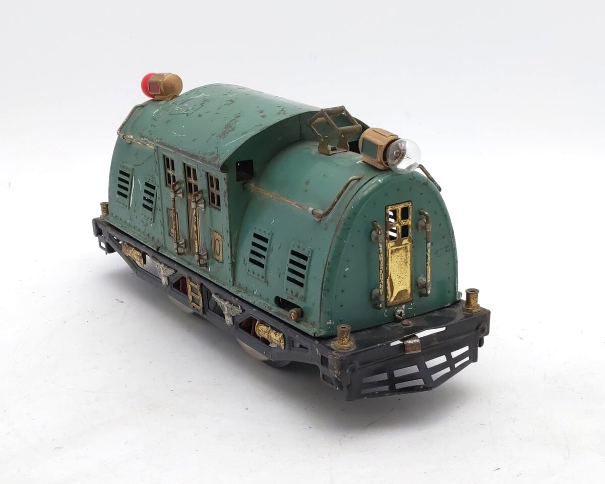 Lionel 10 0-4-0 Vintage Standard Gauge Powered Electric Locomotive