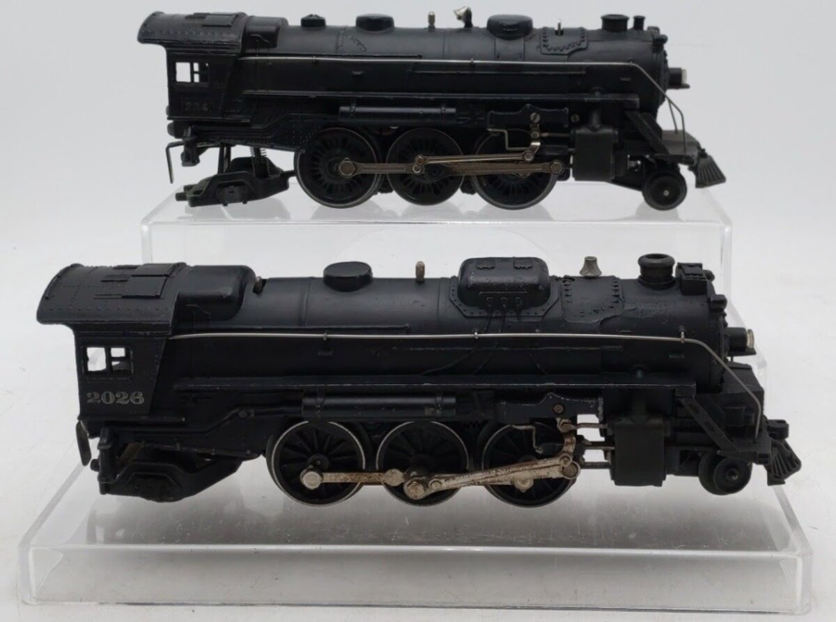 Lionel Vintage O Gauge 2-6-2 Steam Locomotives: 224 & 2026 [2] VG