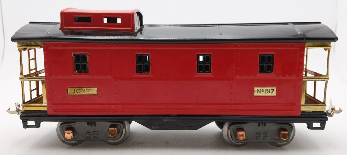 Lionel 517 VIntage Standard Gauge Tinplate Red Caboose with Black Roof