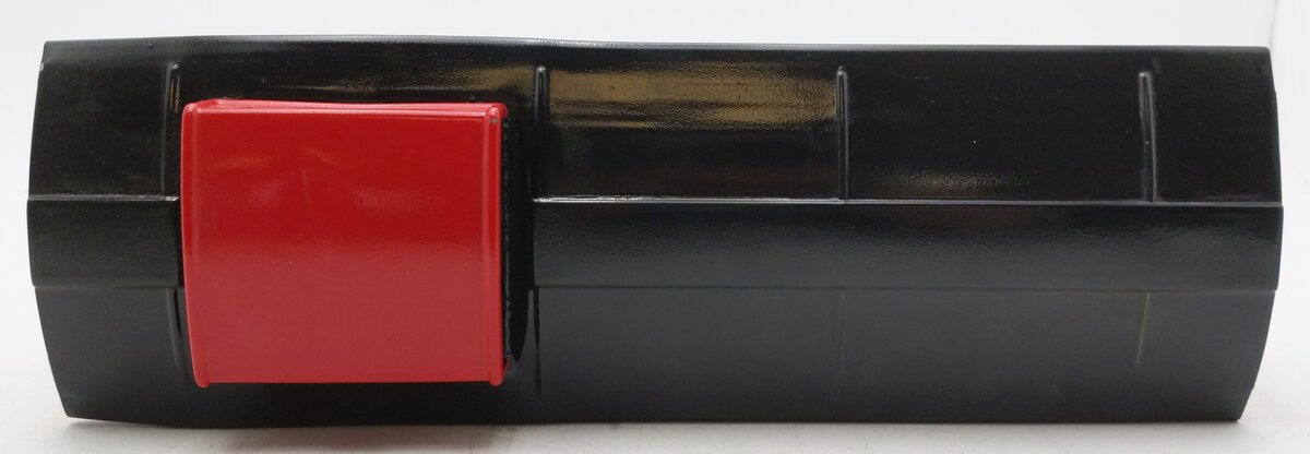 Lionel 517 VIntage Standard Gauge Tinplate Red Caboose with Black Roof