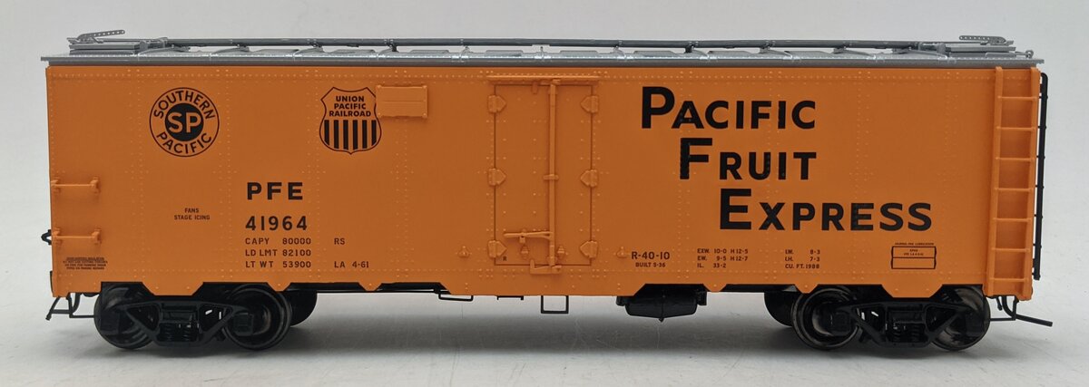 Atlas 9518-4 O Pacific Fruit Express 40' Steel Reefer Car #41964 (2-Rail) LN/Box