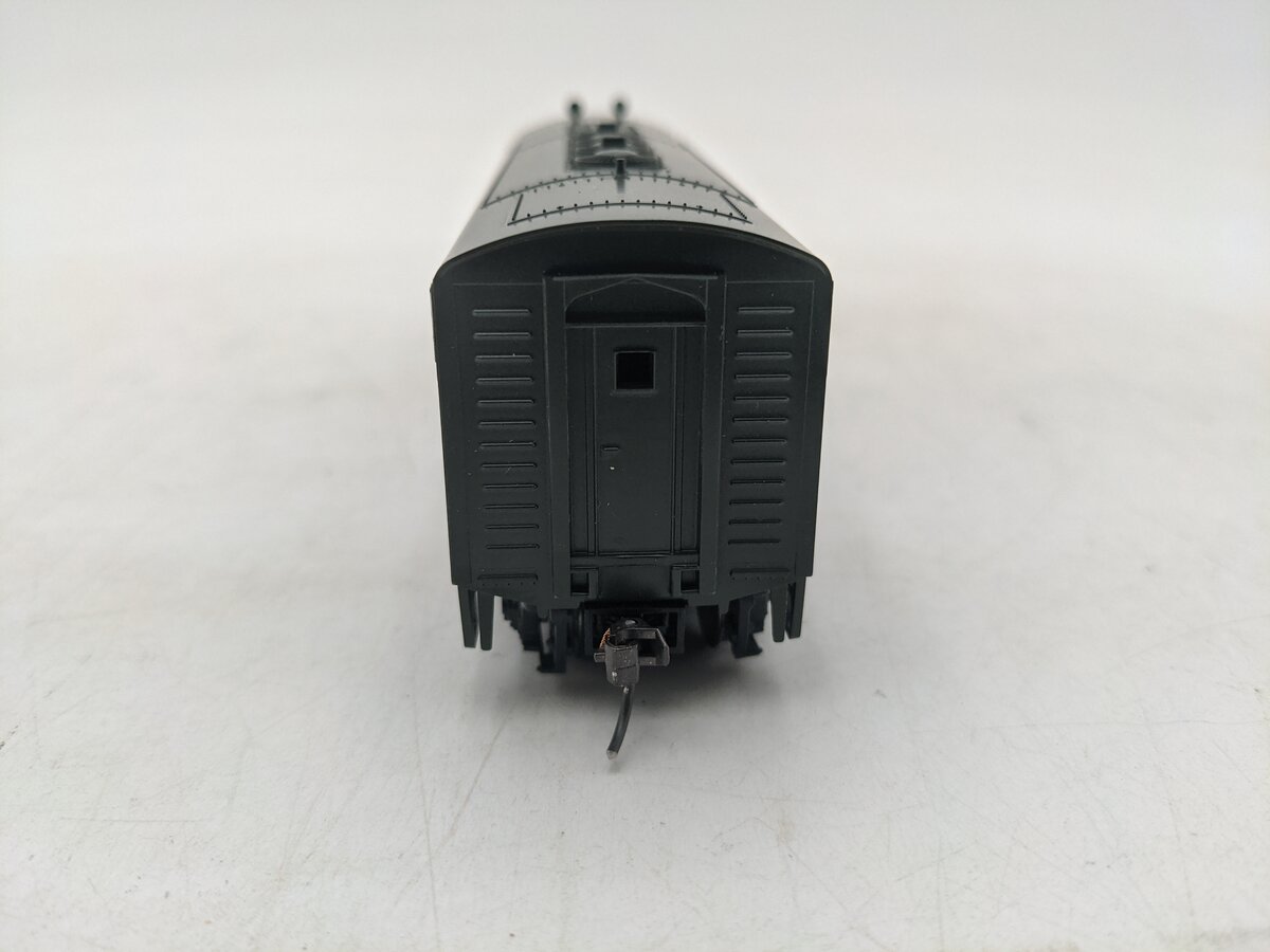 Stewart 8490 HO Northern Pacific Passenger F3 Phase IV A Unit Diesel Locomotive EX