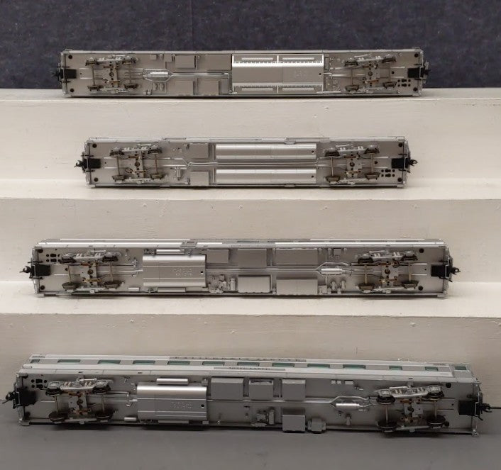 Atlas 3009020S O CB&Q GSC Ltd Edition California Zephyr Passenger Car 2-Rail Set LN/Box