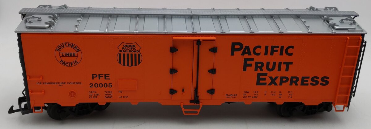 USA Trains R16505 G SP & UP Pacific Fruit Express 40' Refrigerator Car #20005