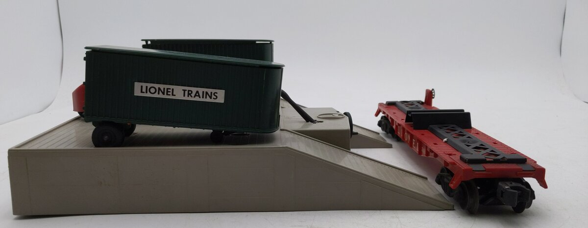 Lionel 460 Vintage O Piggyback Loader Set EX/Box