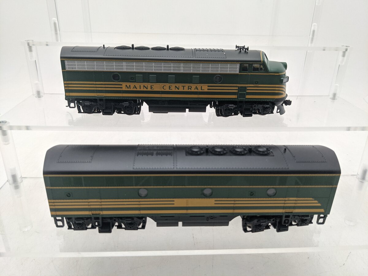 Stewart 5312 HO Maine Central EMD F3 Phase II Late A/B Diesel Locomotive Kit EX/Box