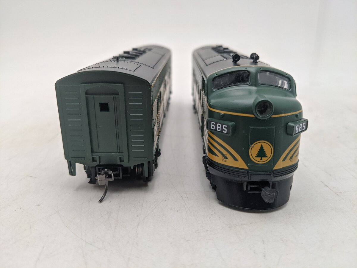 Stewart 5312 HO Maine Central EMD F3 Phase II Late A/B Diesel Locomotive Kit EX/Box