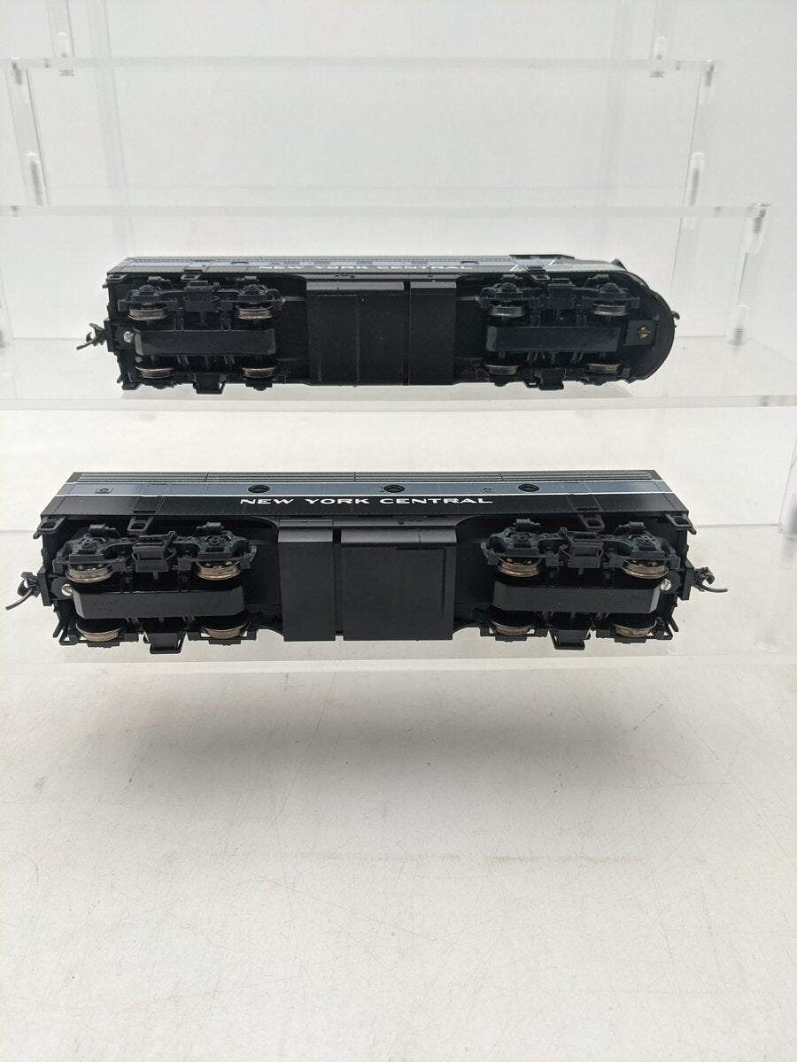 Stewart 5813 HO New York Central F7 PhaseII A/B Set EX/Box