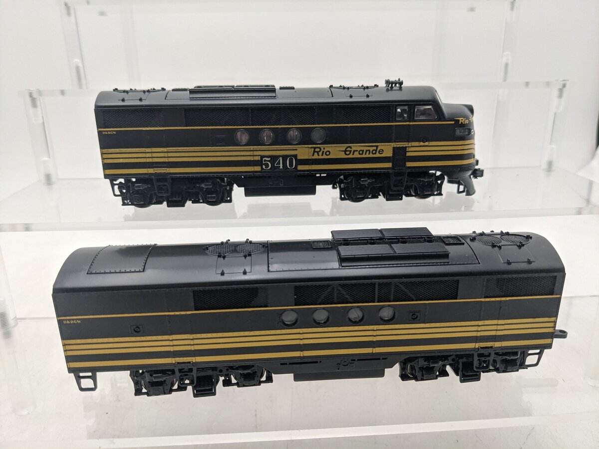 Stewart 5018 HO Denver & Rio Grande Western Diesel EMD FT A/B Set EX