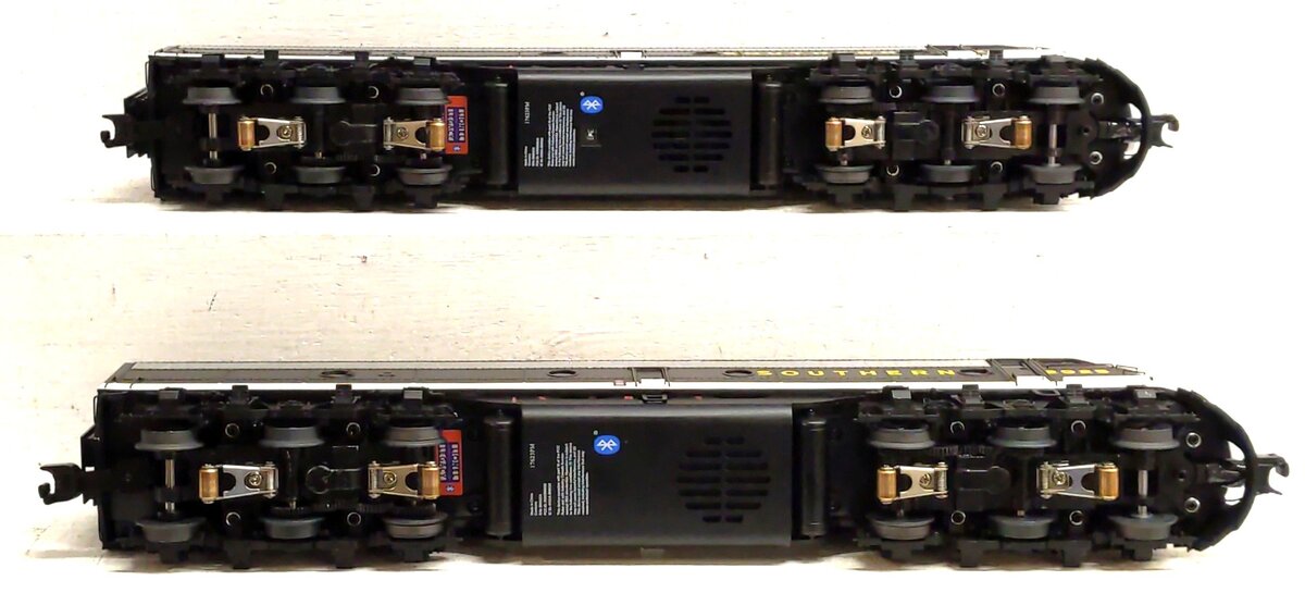 Lionel 2333350 O Southern Legacy E8 AA Diesel Locomotives #2923-2925 EX/Box