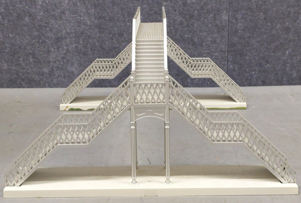 Lionel 6-14083 Pedestrian Walkover Bridge EX/Box