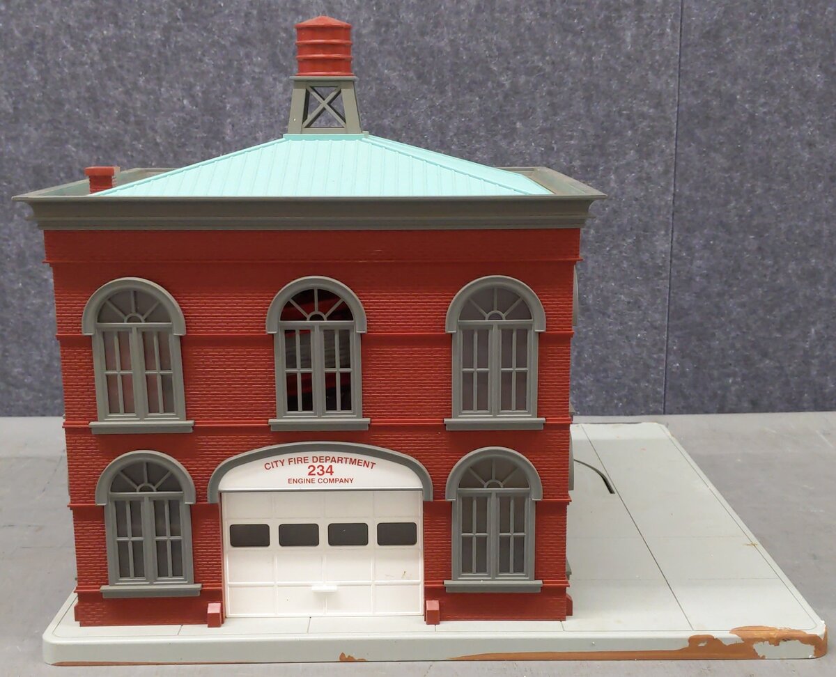 MTH 30-9102 O Gauge Operating Firehouse VG