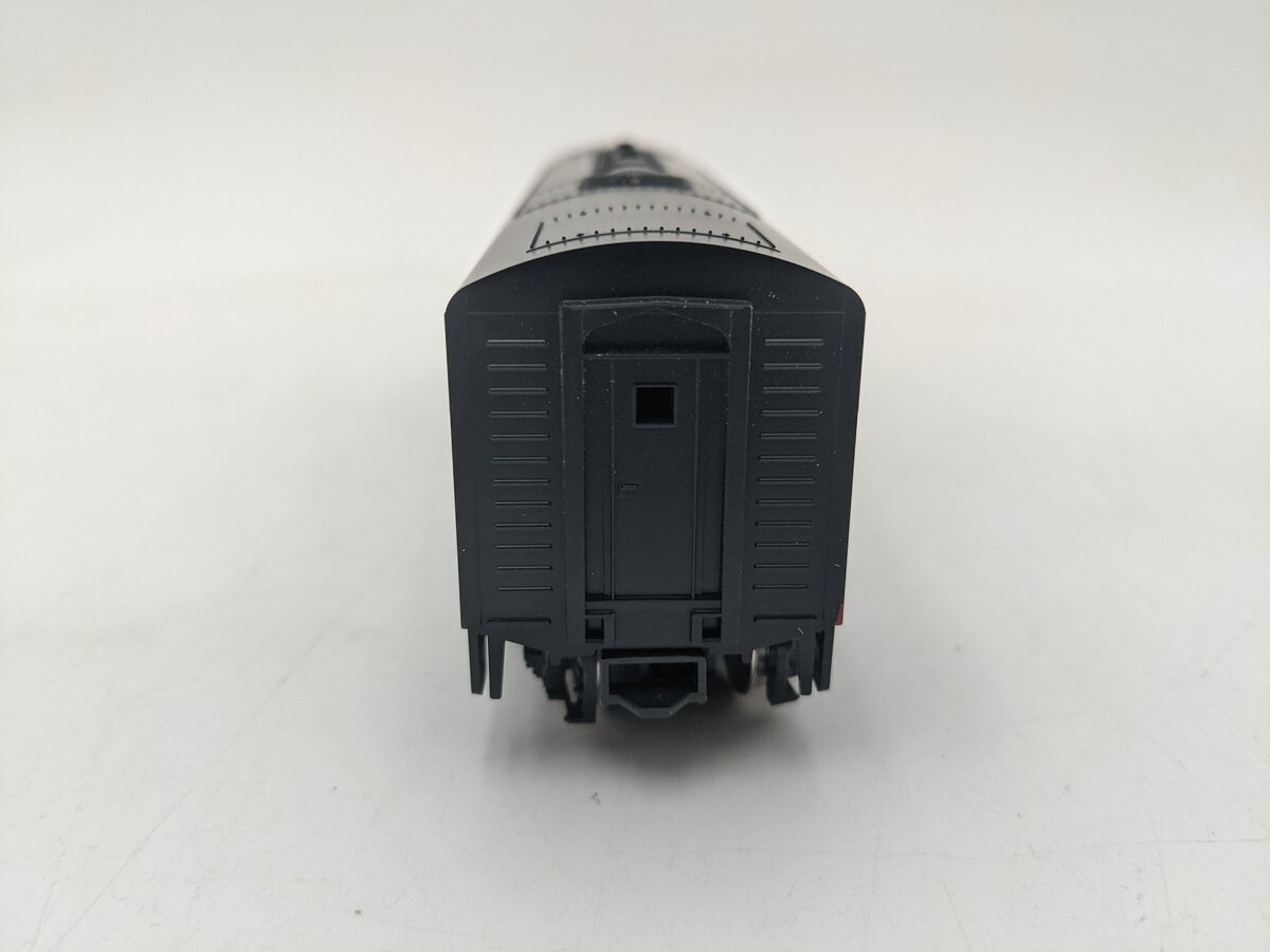 Stewart 3399 HO Southern Pacific F7B Phase 2 Non-Powered Diesel Locomotive