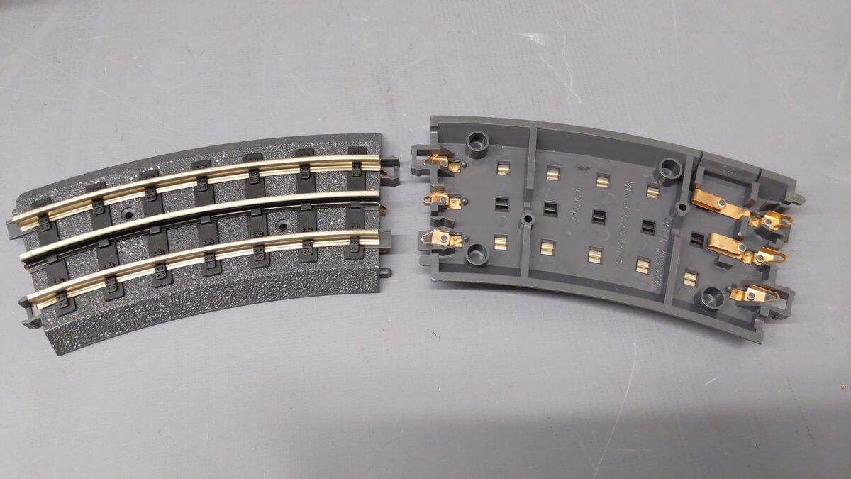 MTH Assorted O31 RealTrax Curved Track [18] EX