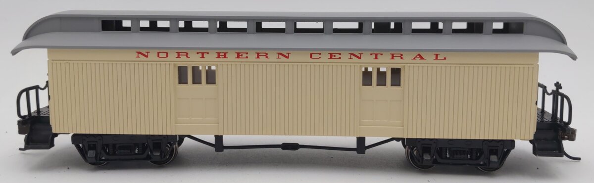 Bachmann 15303 HO Northern Central Old-Time Baggage Car