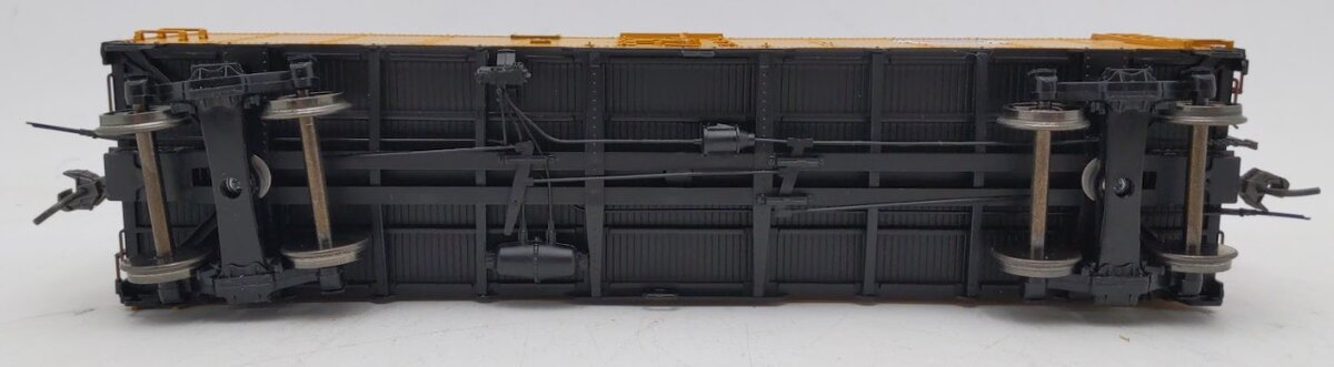 InterMountain 25315S-10 O Northern Pacific Steel Sided Ice Bunker Car #91165 EX/Box