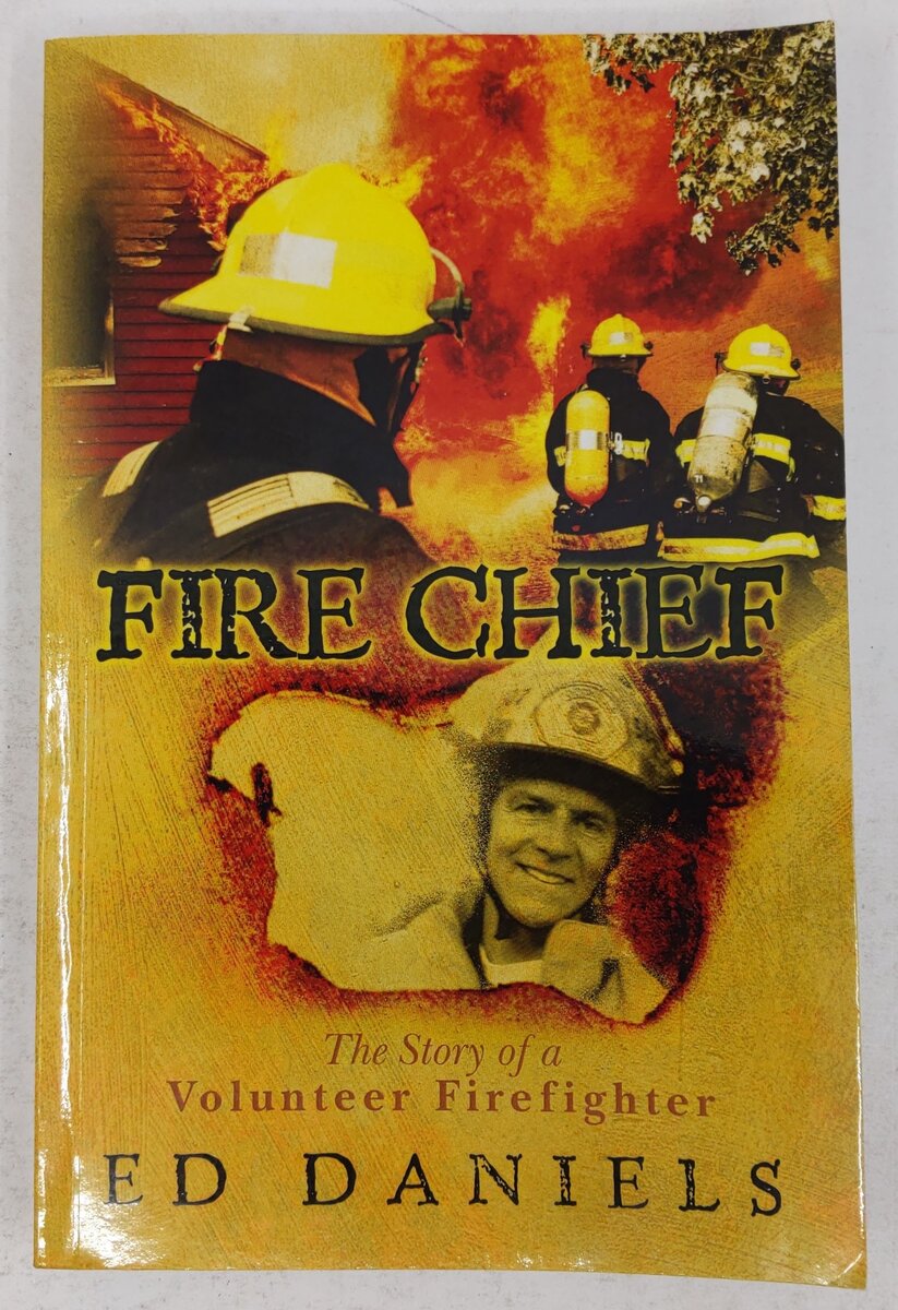 Fire Chief Paperback Book By Ed Daniels EX