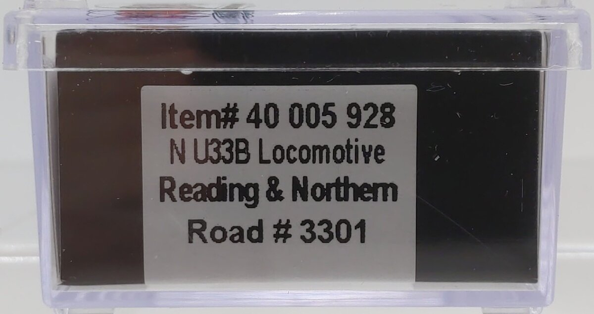 Atlas 40005928 N Reading & Northern Gold U33B Diesel Locomotive #3301